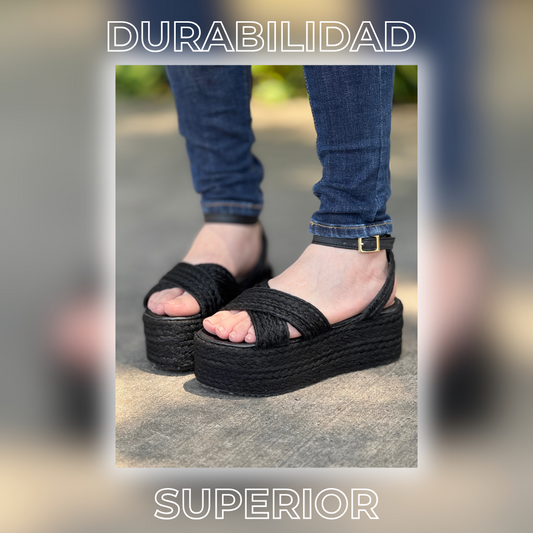 gid://shopify/MediaImage/24532739227742